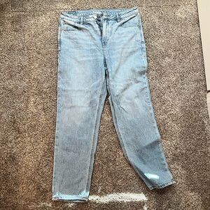 American eagle mom jean